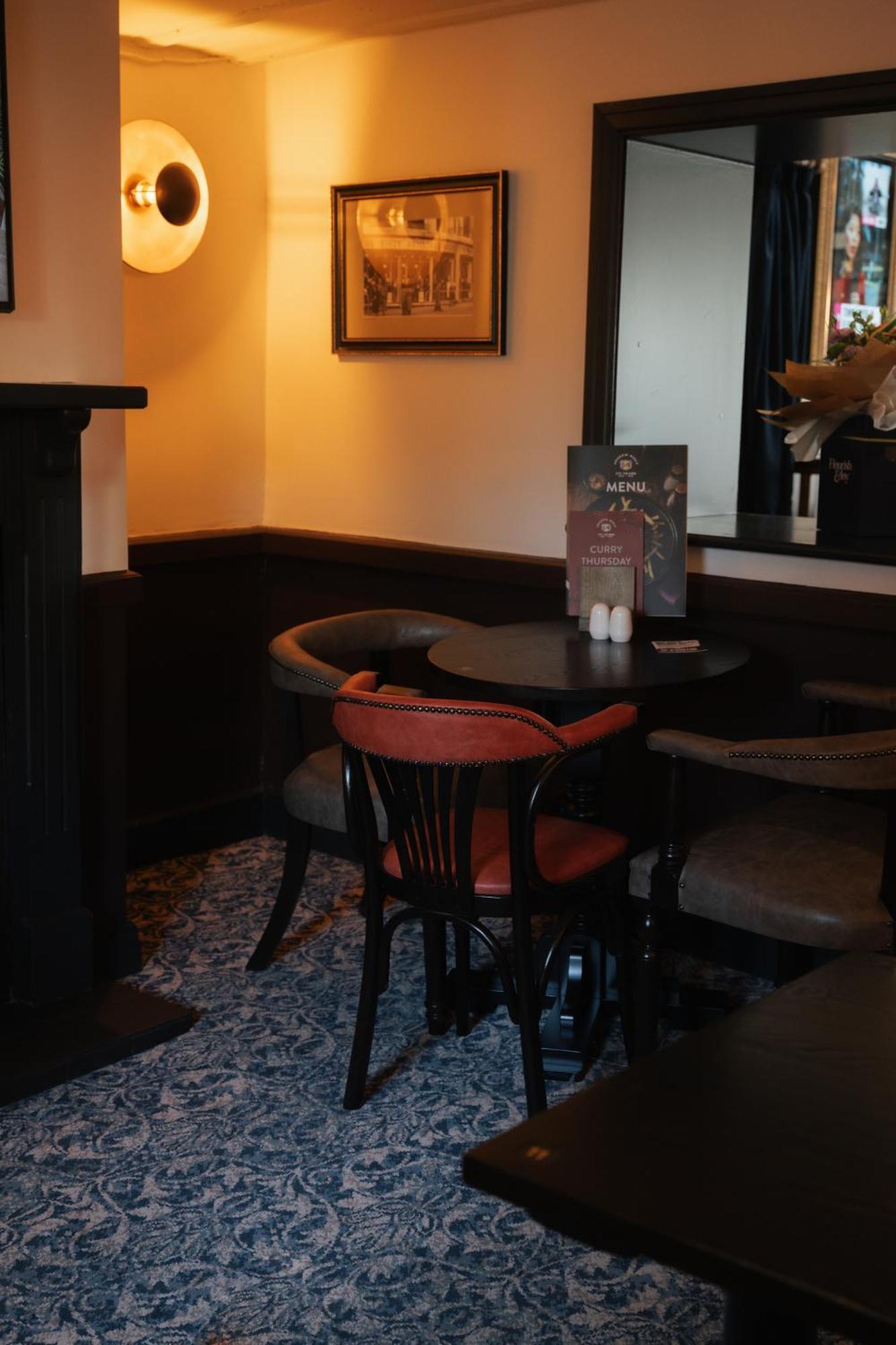 Black Dog Inn بولتون المظهر الخارجي الصورة