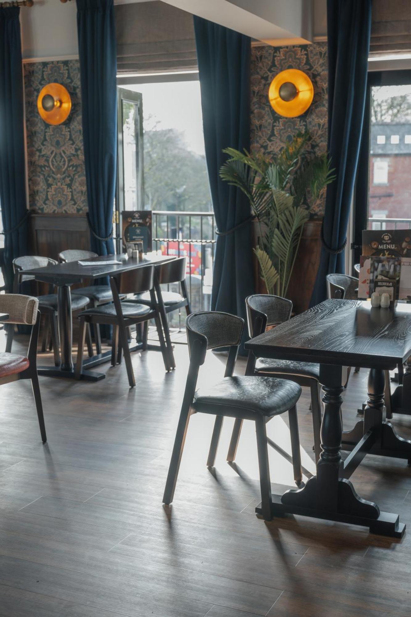 Black Dog Inn بولتون المظهر الخارجي الصورة